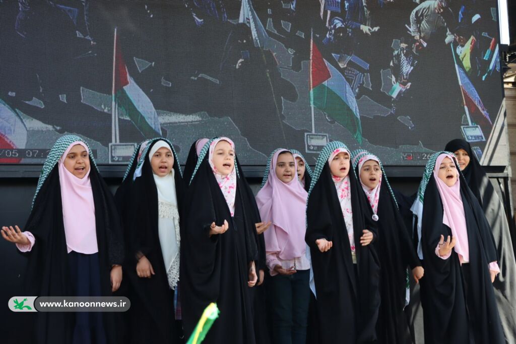 مراکز کانون با اجرای برنامههای متنوع روز قدس را گرامی داشتند