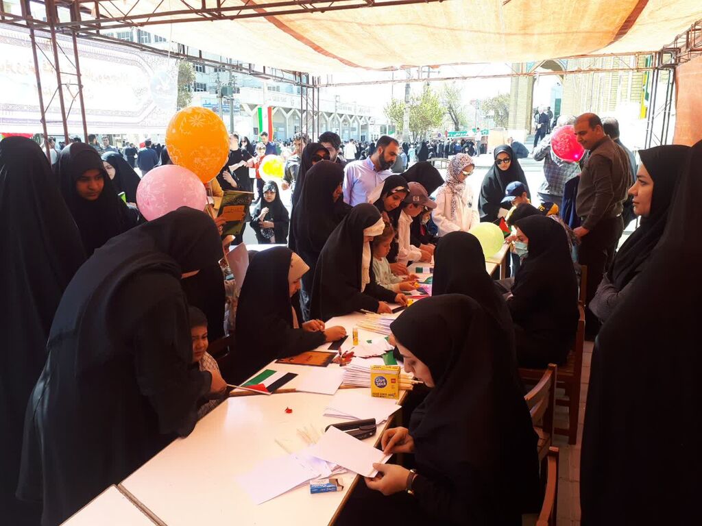 مراکز کانون با اجرای برنامههای متنوع روز قدس را گرامی داشتند