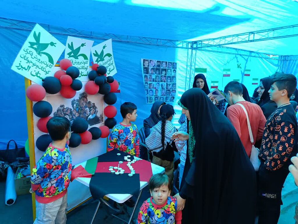 مراکز کانون با اجرای برنامههای متنوع روز قدس را گرامی داشتند