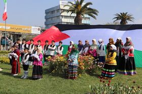 حضور پرشور کودکان و نوجوان گلستانی در ایستگاه‌های فرهنگی کانون به مناسبت روز جهانی قدس