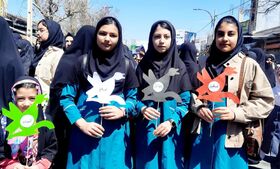 حضور اعضای کودک و نوجوان مراکز  قیداری و زرین‌آبادی کانون زنجان در راهپیمایی روز قدس