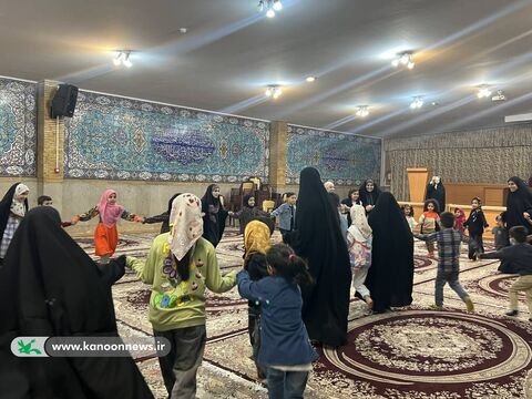 پایگاه فرهنگی کانون پرورش فکری استان بوشهر در مصلی نماز جمعه