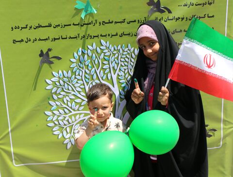 برپایی ایستگاه فرهنگی هنری کانون فارس در مسیر راهپیمایی روز قدس