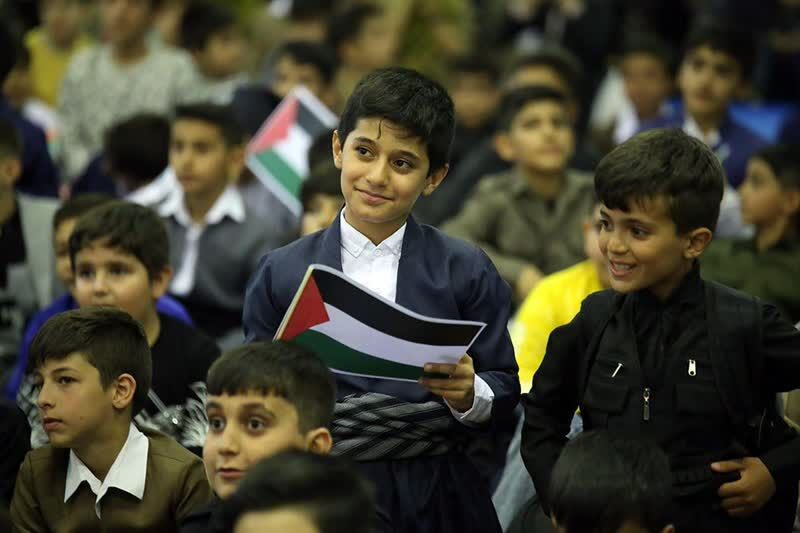 همایش «پیک عبادت» در حمایت از کودکان مظلوم غزه برگزار شد