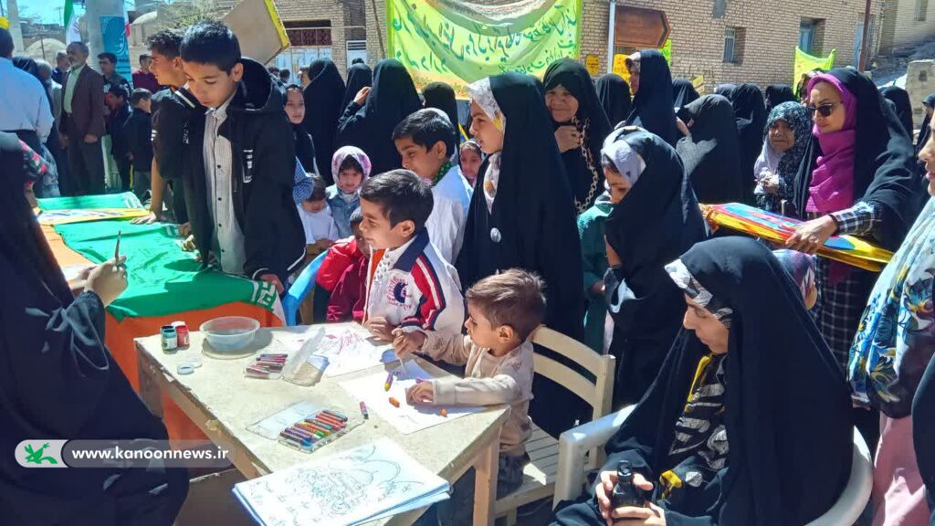 برپایی غرفههای فرهنگی، هنری قبل و حین راهپیمایی روز جهانی قدس