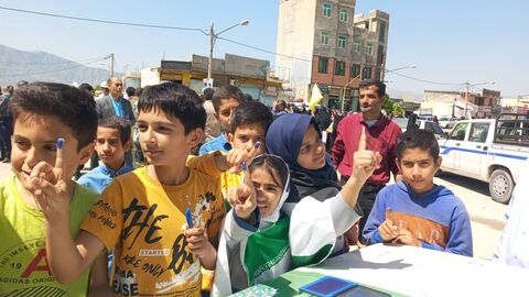 حضور مراکز کانون فارس در مسیر راهپیمایی و امضای پیمان نامه