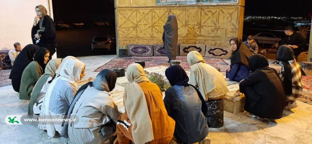 برنامه افطاری مرکز ۵ قم مهمانی ماه با حضور اعضای مرکز شماره ۵ قم در مسجد مقدس جمکران برگزار شد