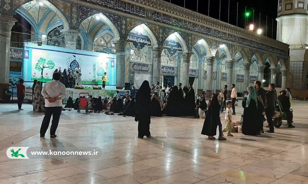 مهمانی ماه با حضور اعضای مرکز شماره ۵ قم در مسجد مقدس جمکران برگزار شد