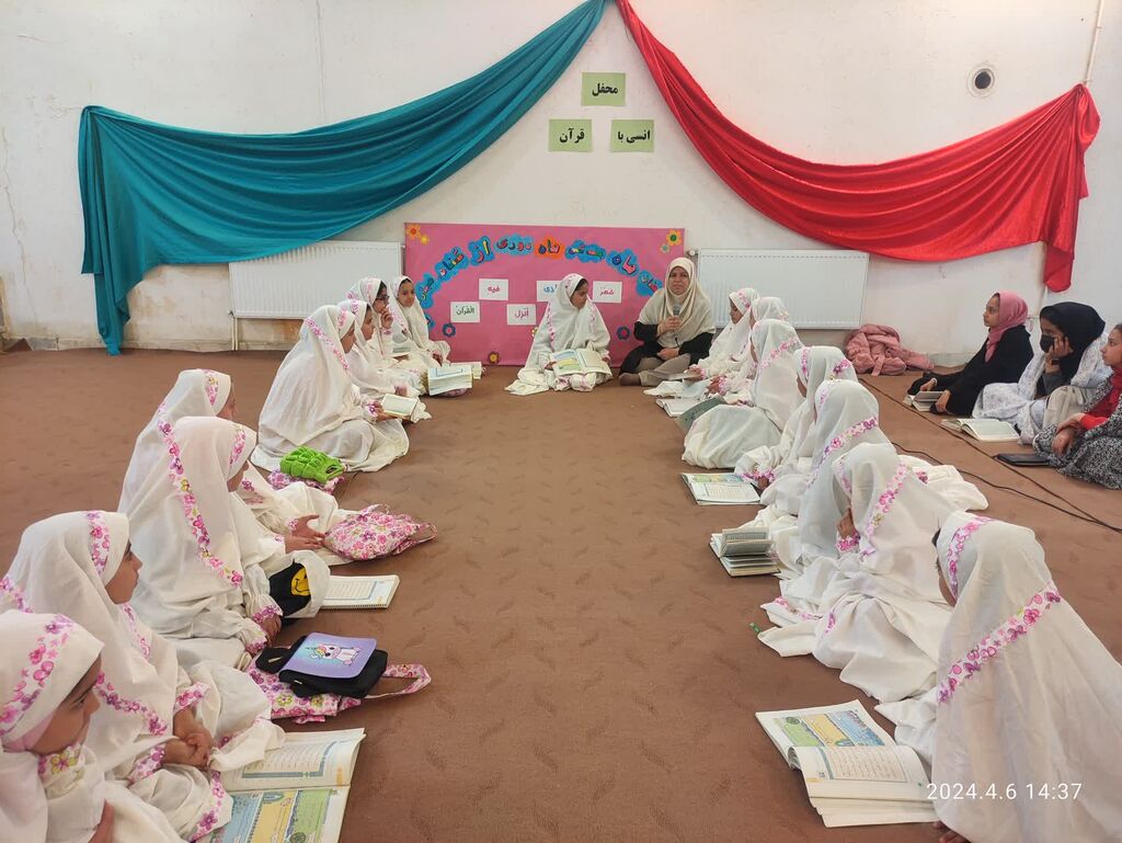 اجرای برنامه "بهشتیان کوچک" در مراکز فرهنگی-هنری استان همدان