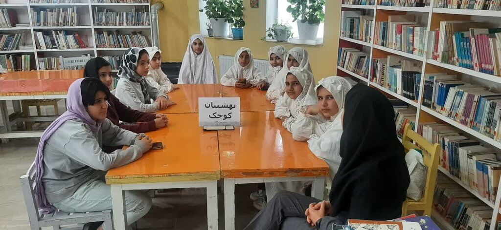 اجرای برنامه "بهشتیان کوچک" در مراکز فرهنگی-هنری استان همدان