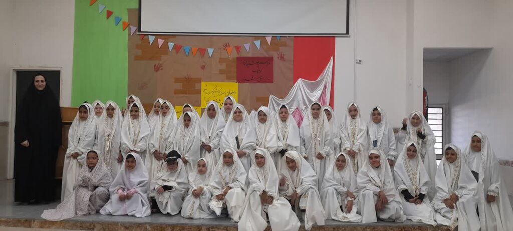 اجرای برنامه "بهشتیان کوچک" در مراکز فرهنگی-هنری استان همدان/2