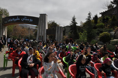 اجرای نمایش کلاغ بلا، توپ طلا  در بوستان طبیعت کرج