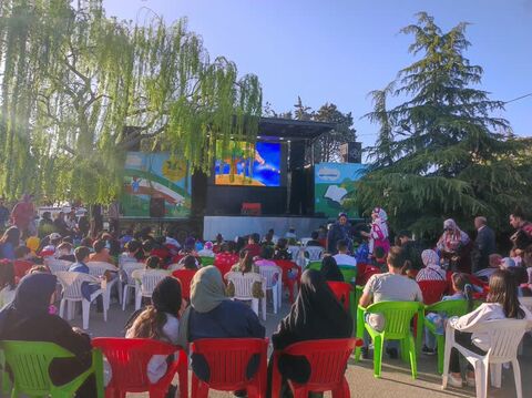 اجرای تماشاخانه سیار در بوستان جهان نما کرج