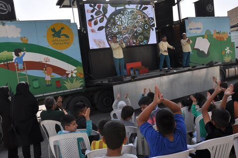 اجراهای روز سوم تماشاخانه سیار در البرز