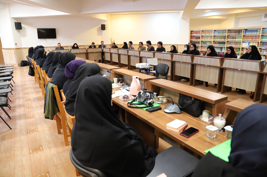 تشریح سیاستها و سند راهبردی کانون در سال ۱۴۰۳/ اولین گردهمایی مسئولان مراکز کانون استان اردبیل برگزار شد