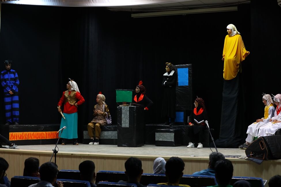 نمایش «محاکمه گرگ بدجنس مهربان» برای عموم اجرا میشود