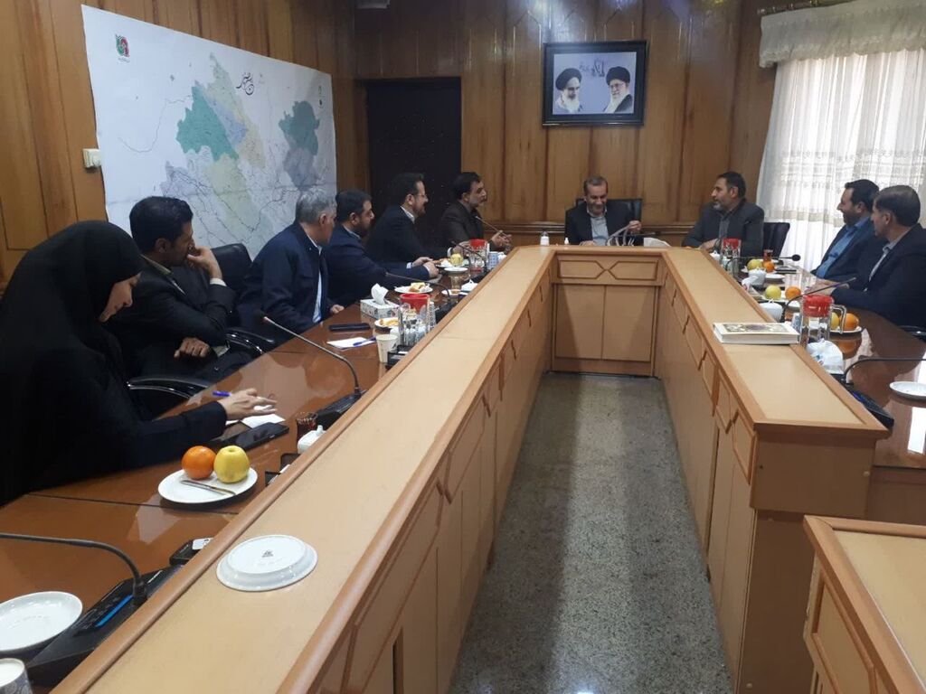 دیدار با استاندار بازسازی مراکز آسیبدیدهی کانون کرمانشاه در زلزلهی ۱۳۹۶
