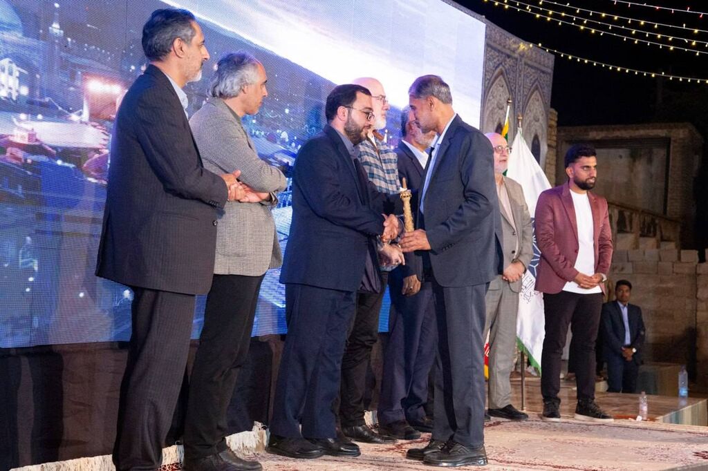 روستای کَردر رضوی میناب میتواند الگوی حرکتهای مردمی باشد