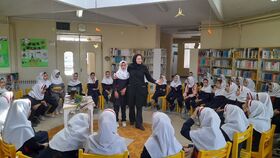 یک شنبه قرآنی با قصه گلدان خالی در مرکز سامن برگزار شد