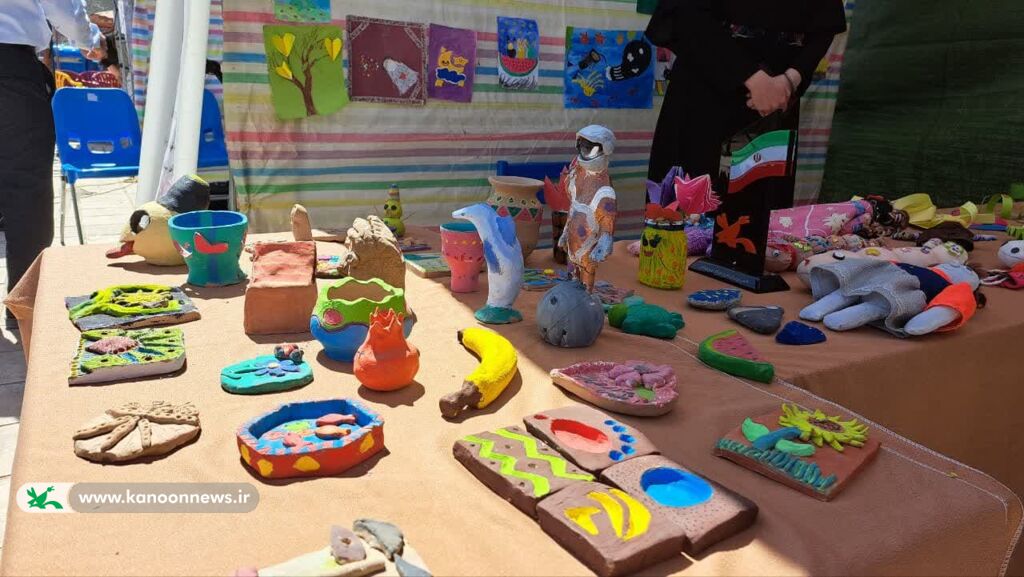 برپایی غرفه فرهنگی هنری کانون زنجان در جشنواره شکوه ایران زمین