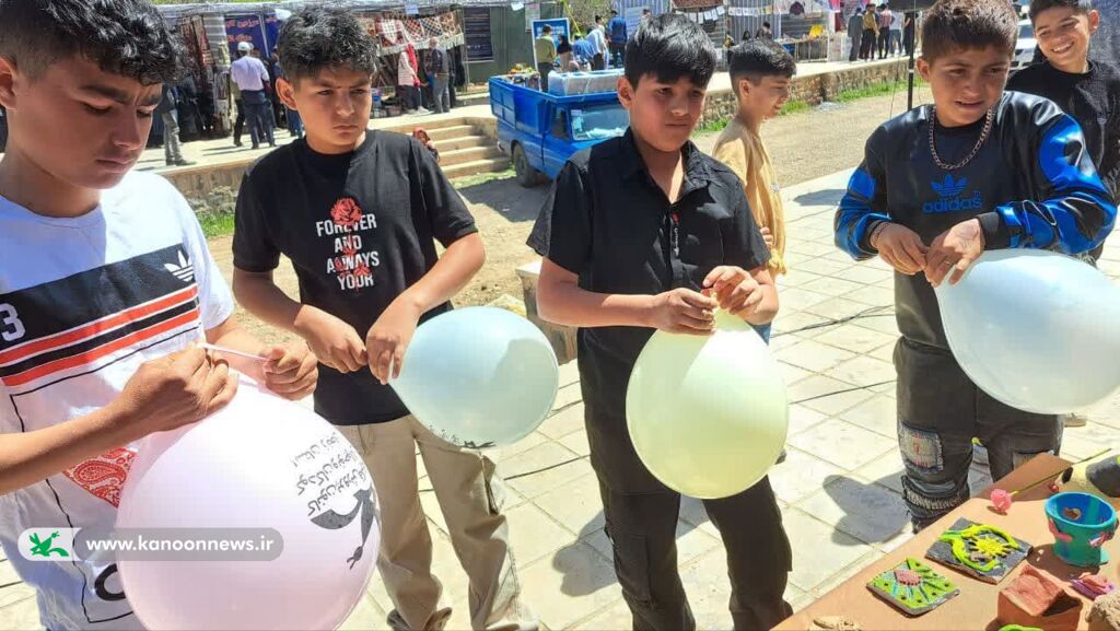 برپایی غرفه فرهنگی هنری کانون زنجان در جشنواره شکوه ایران زمین