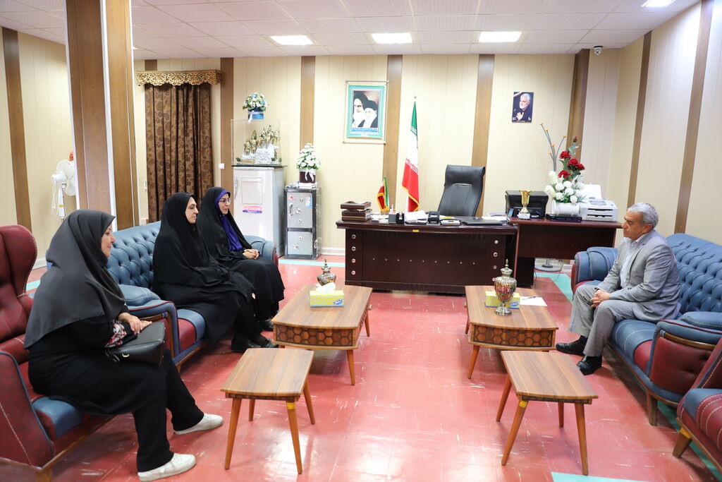 طرح سیاست های راهبردی سال جاری کانون در مرکز چالدران