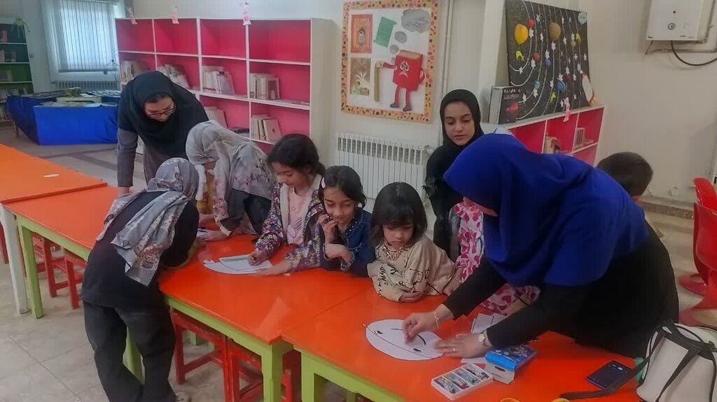 سعدی شناسی در مراکز فرهنگی-هنری همدان