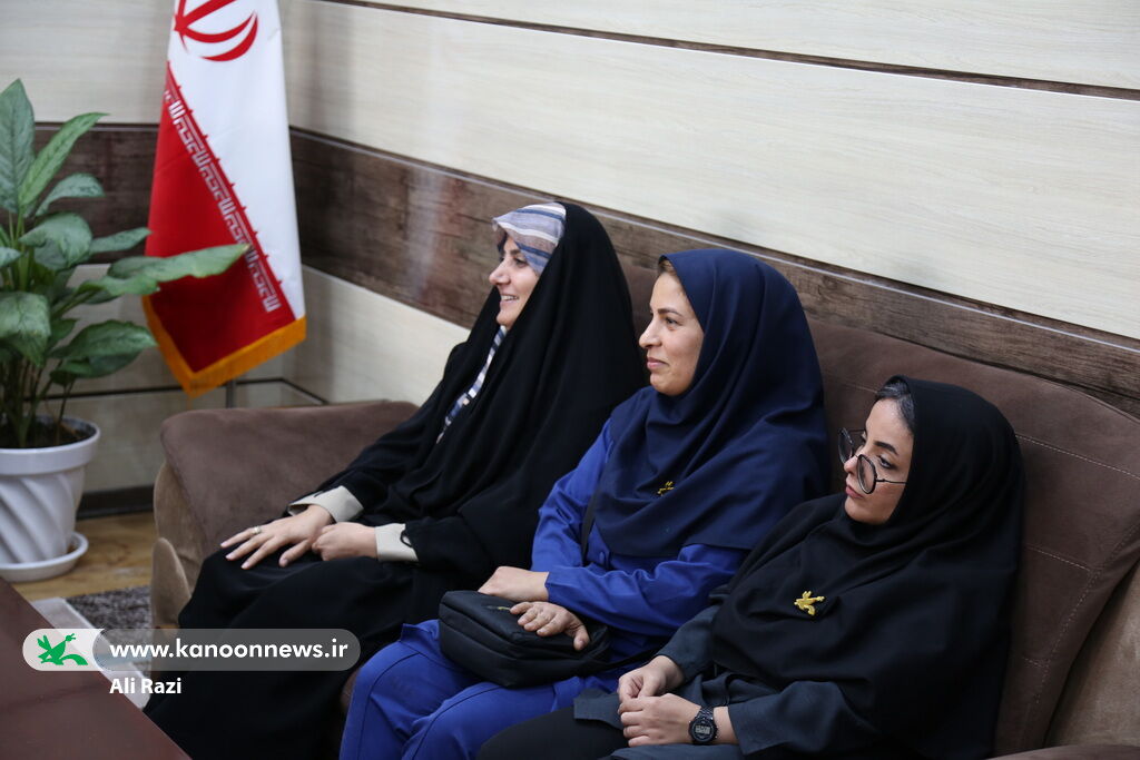 دیدار مدیرکل کانون استان بوشهر و فرماندار عسلویه