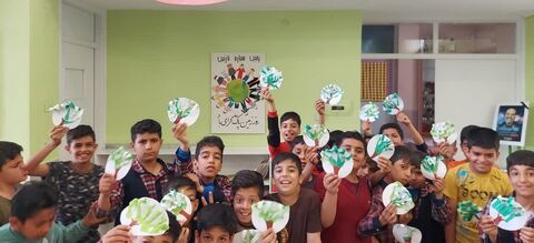 هفته سلامت ، سلامت خانواده و سلامت زمین در مراکز شماره سه اصفهان ، قهدریجان و  شماره یک اردستان به روایت تصویر