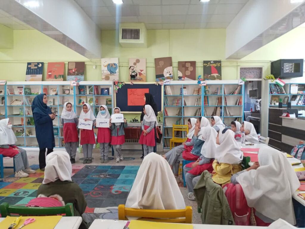 تکاپوی اردیبهشتی در مراکز فرهنگی و هنری کانون استان قزوین