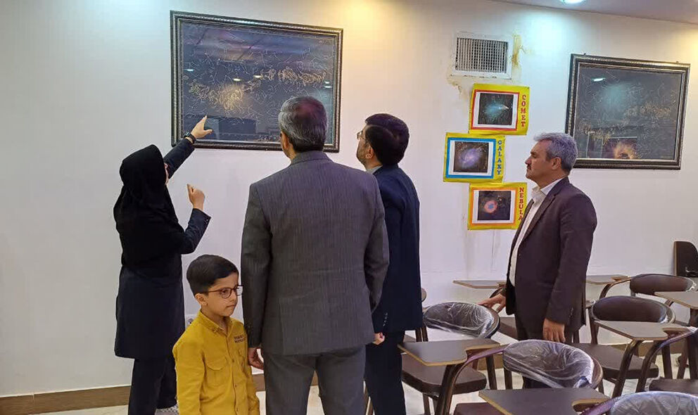 گسترش فعالیت های علمی و پژوهشی کودک ونوجوان در خرم آباد 
