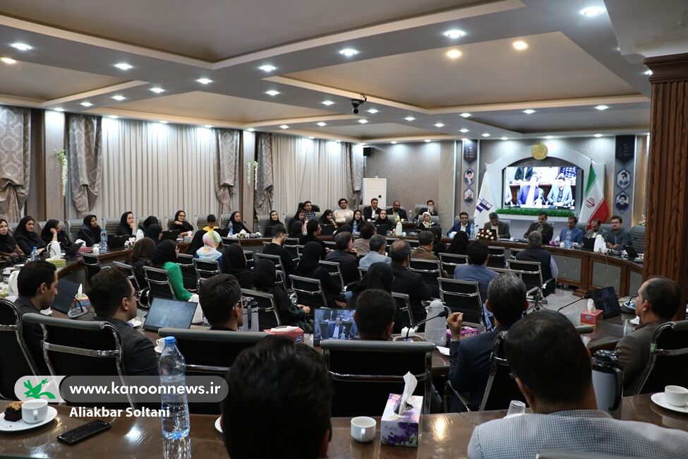 رئیس جدید کانون زبان ایران در کرمان منصوب شد