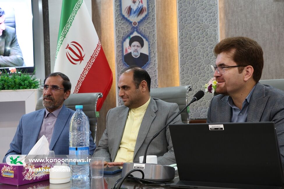 رئیس جدید کانون زبان ایران در کرمان منصوب شد