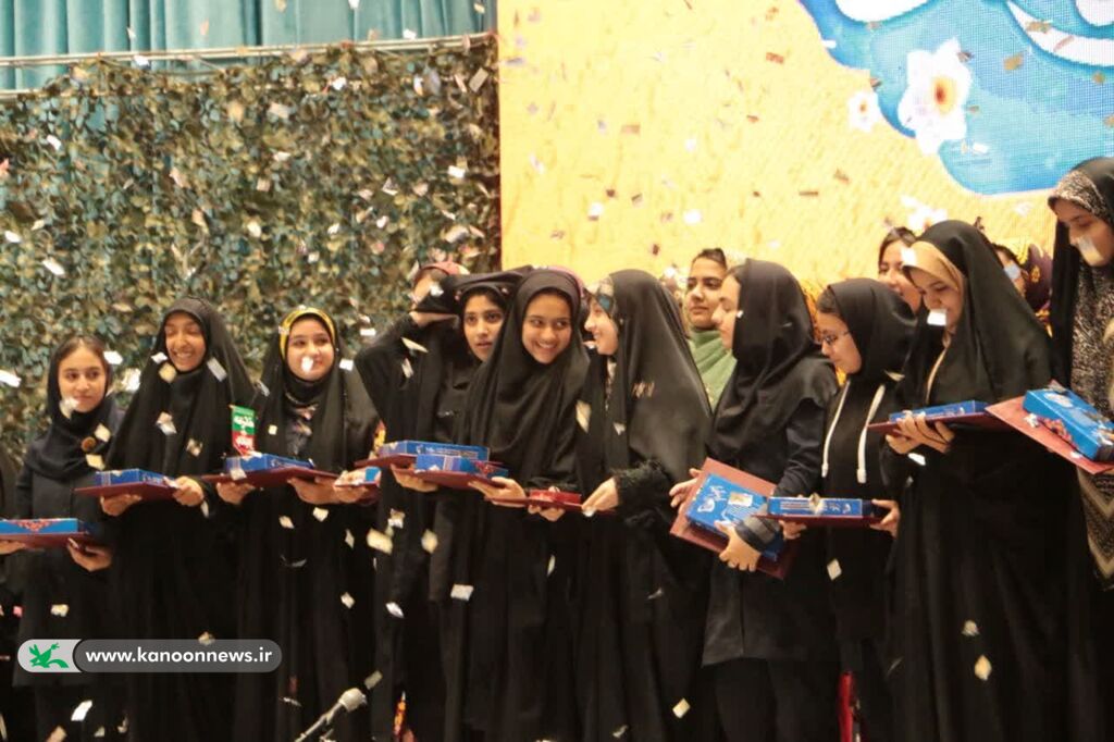 دیدار دانش‌آموزان اتحادیه انجمن‌های اسلامی گلستان با نماینده مقام معظم رهبری