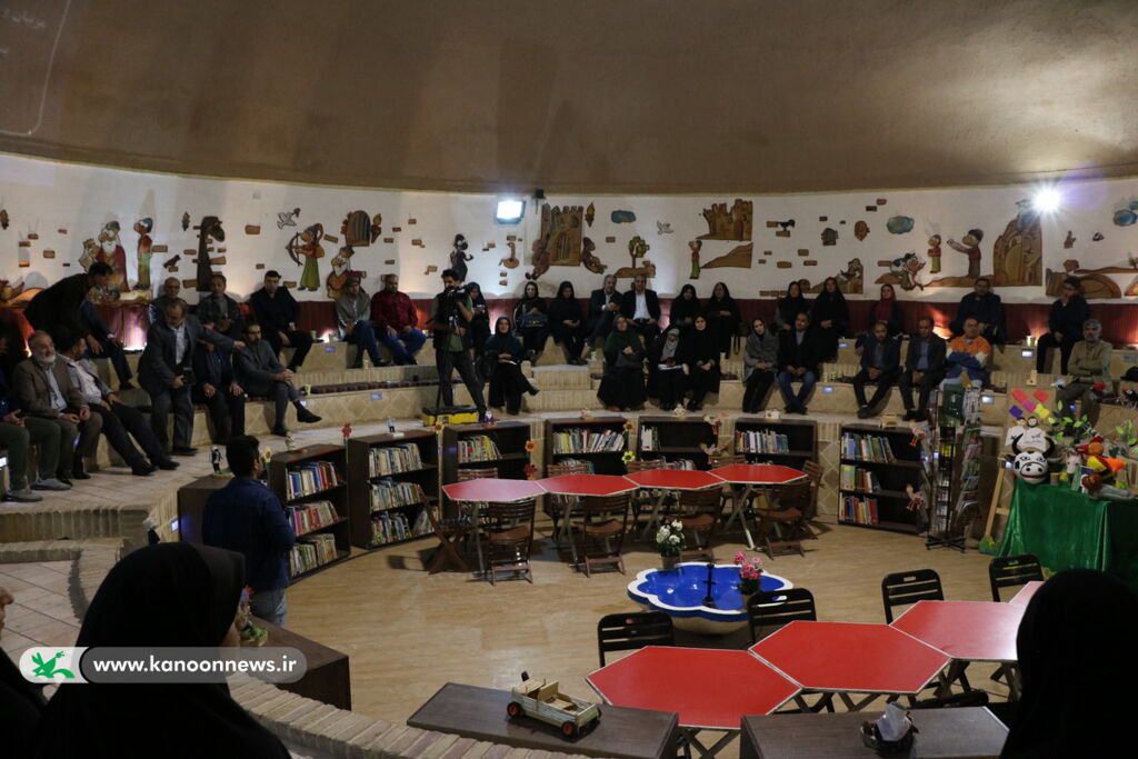 کانون از فعالان حوزه کودک و نوجوان حمایت میکند