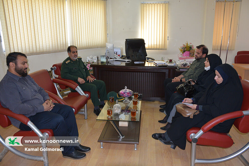 گفتمان انقلابی و فرهنگ ایثار و شهادت درکانون لرستان ترویج می شود