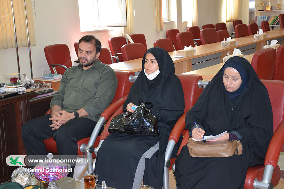 گفتمان انقلابی و فرهنگ ایثار و شهادت درکانون لرستان ترویج می شود