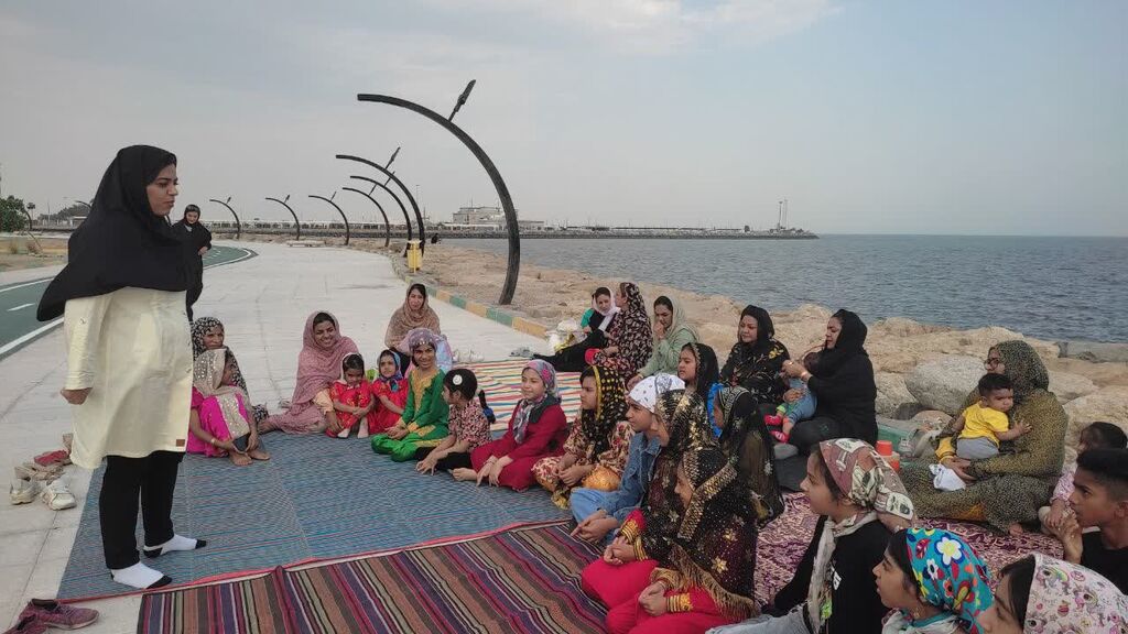 برگزاری اردوی ساحلی به مناسبت روز ملی خلیج فارس 