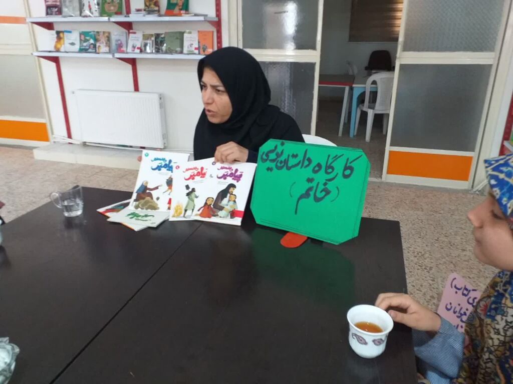 برگزاری کارگاه ها ونشست های ویژه جشنواره خاتم در کانون استان ایلام
