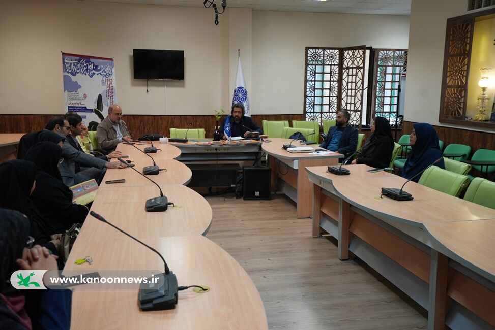 نشست «سلام امام مهربان» برگزار شد