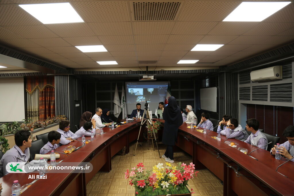 نوجوانان بوشهری بر بال آهنین به سودای پرواز پرداختند