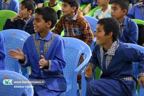 پنجمین روز حضور تماشاخانه سیار کانون پرورش در کرمان