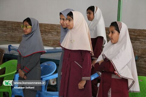 پنجمین روز حضور تماشاخانه سیار کانون پرورش در کرمان