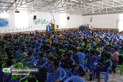پنجمین روز حضور تماشاخانه سیار کانون پرورش در کرمان