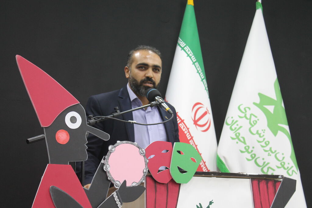 اختتامیه نوزدهمین جشنواره «هنرهای نمایشی کودکان و نوجوانان» خوزستان نمایش، ظرفیتی ویژه و خاص در بحث تربیت دارد