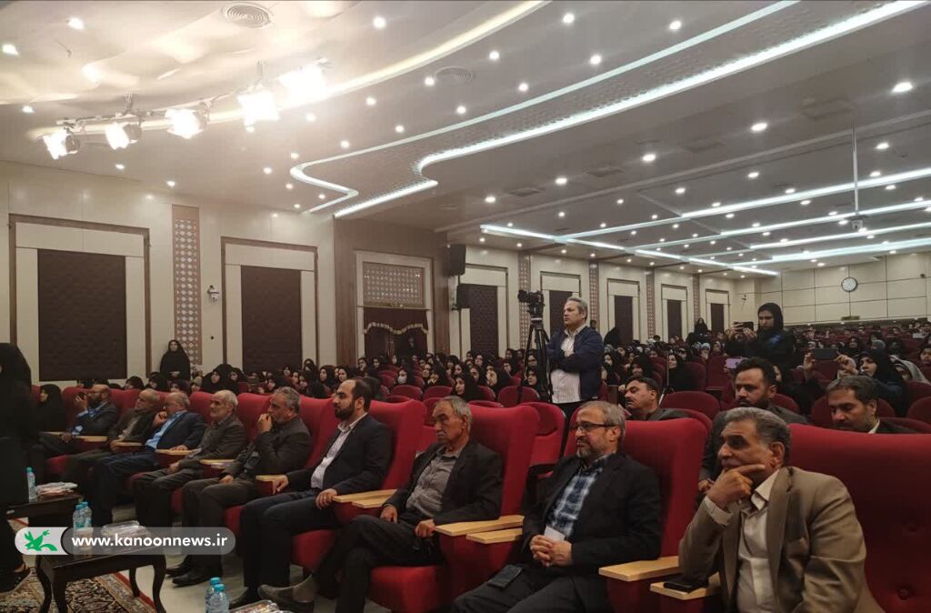 برگزاری یادواره‌ی شهدای معلم