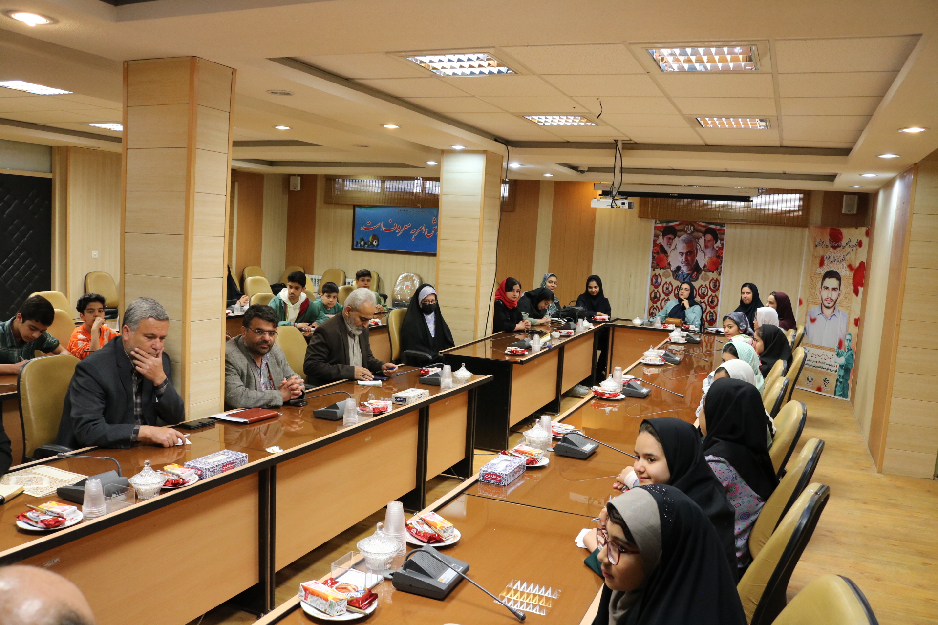 اولین نشست هم اندیشی کودکان و نوجوانان کانون استان مرکزی