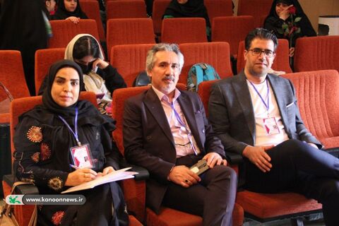 پرواز 3 برگزیده جشنواره نمایش به مرحله کشوری با بال‌های مرغک کانون زنجان