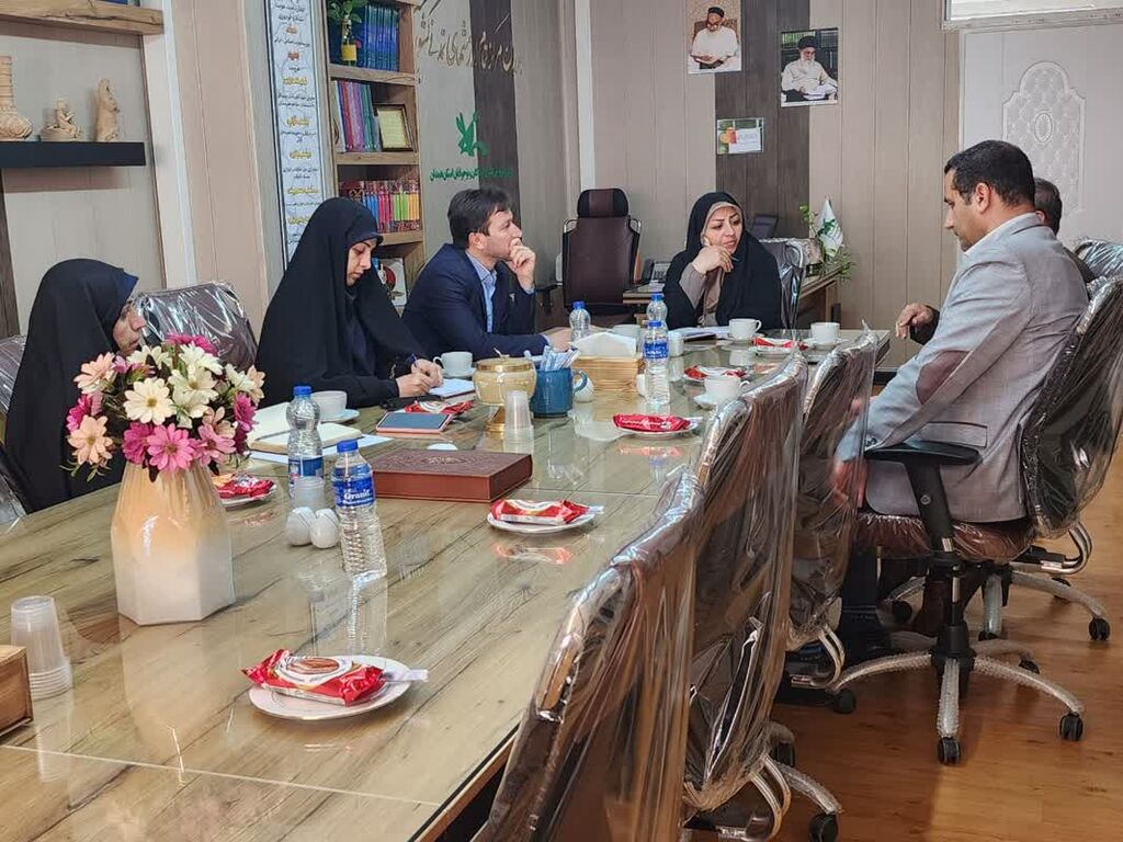 کانون همدان در انجام کار فرهنگی سرآمد است