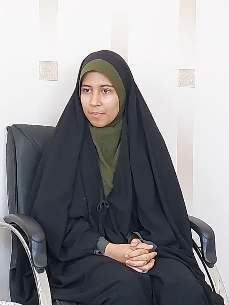 دو نوجوان کانون استان به قله قاف رسید